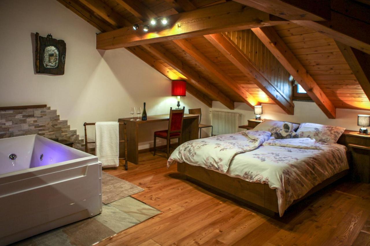 Maison Bordon - Le Petit Chateau Нюс Екстер'єр фото